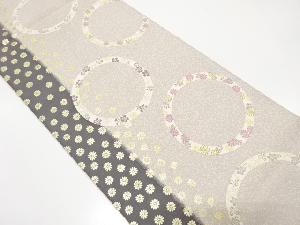 輪に菊・桜模様織り出し　袋帯